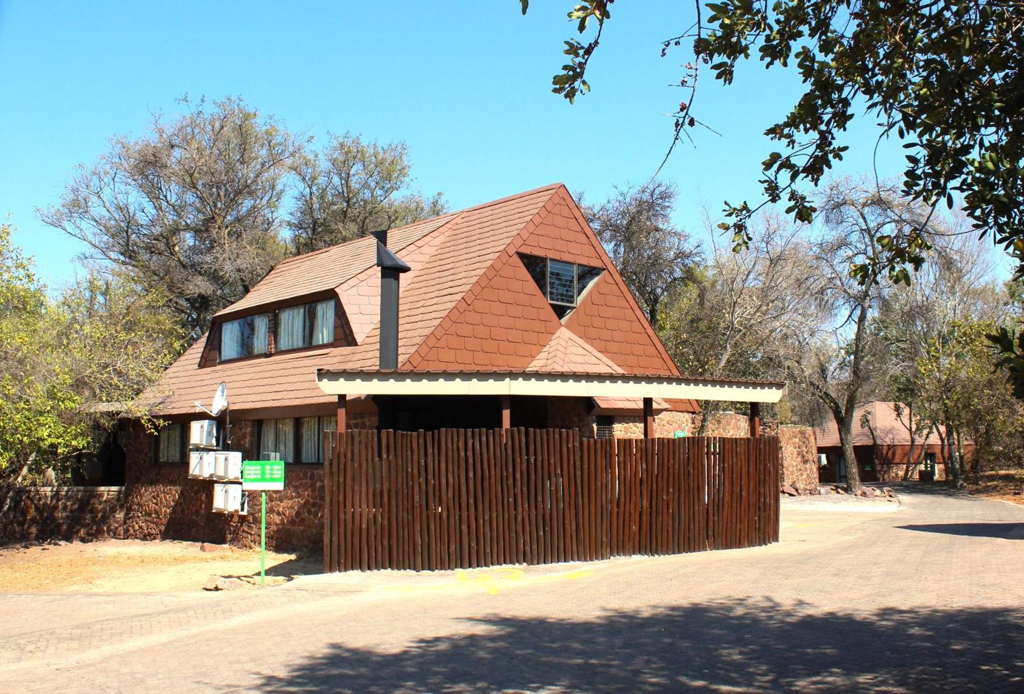 Atkv Klein-Kariba Hotel Bela-Bela Exterior photo